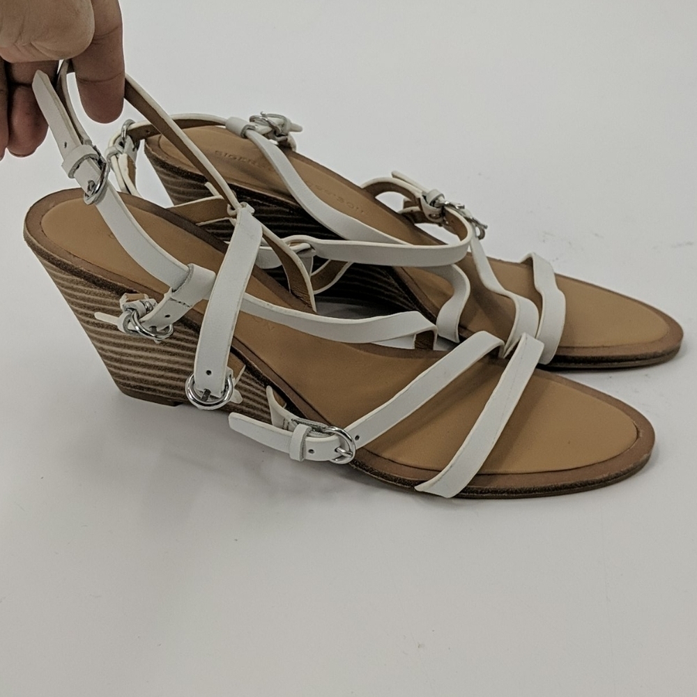NWT SIGERSON MORRISON Leather Strappy Wedge Sandal